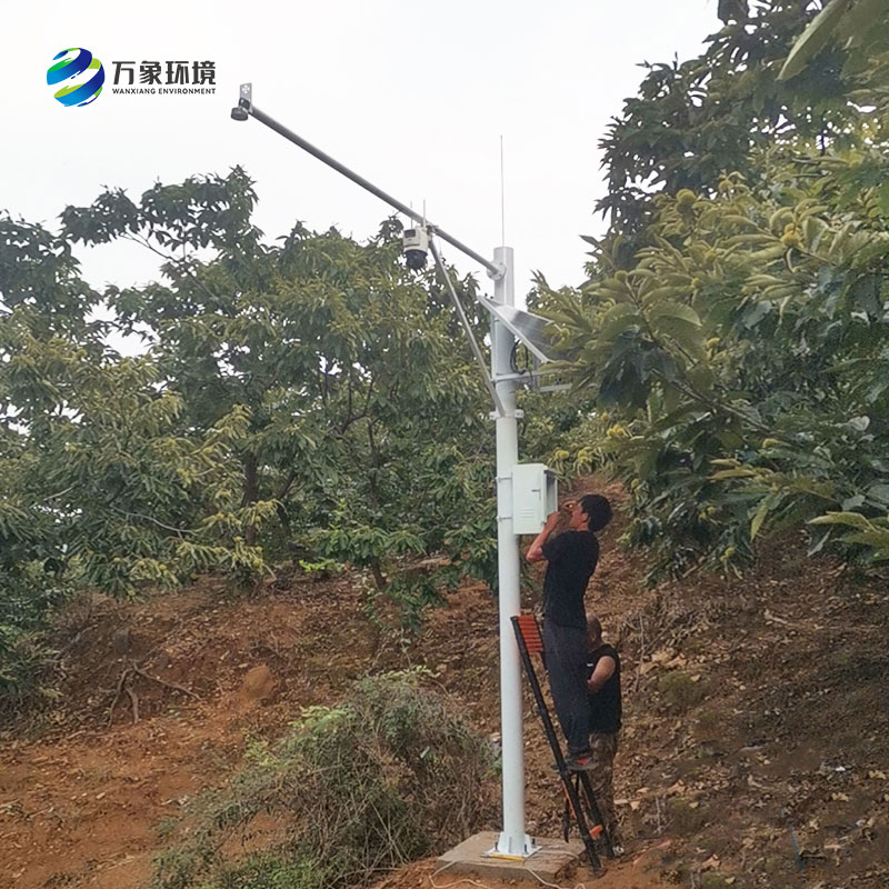 泥水位監(jiān)測(cè)站可同時(shí)測(cè)量渠道內(nèi)水位、降雨量